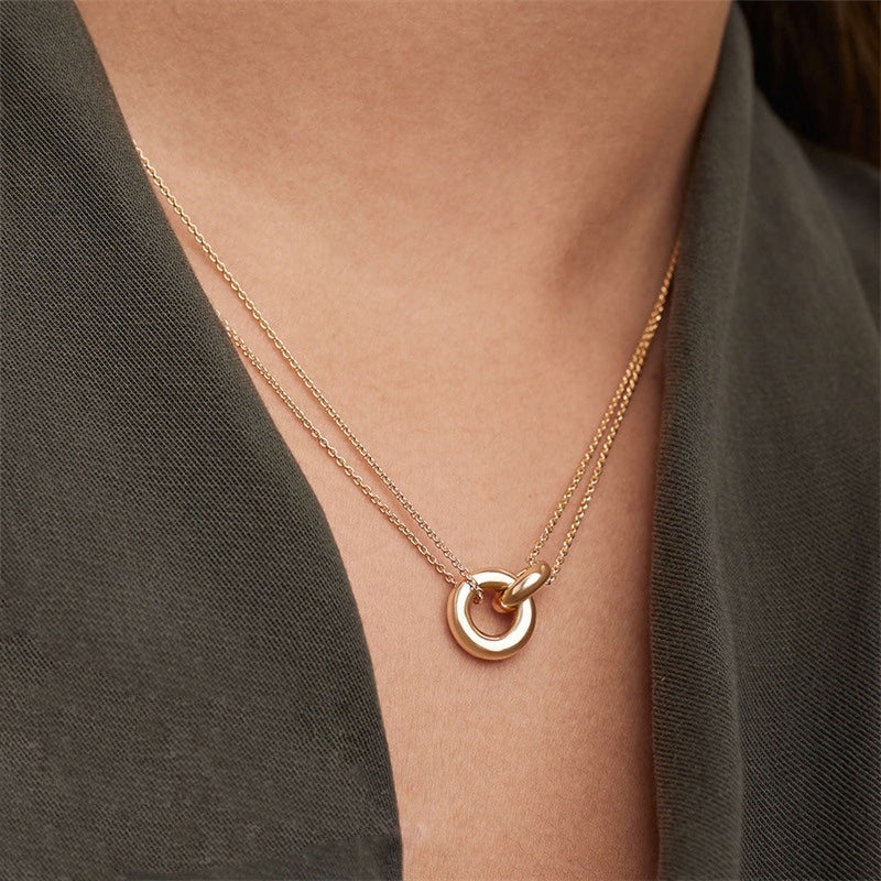 Airi – Collier Ringe Verflochten