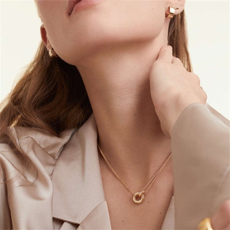Airi – Collier Ringe Verflochten