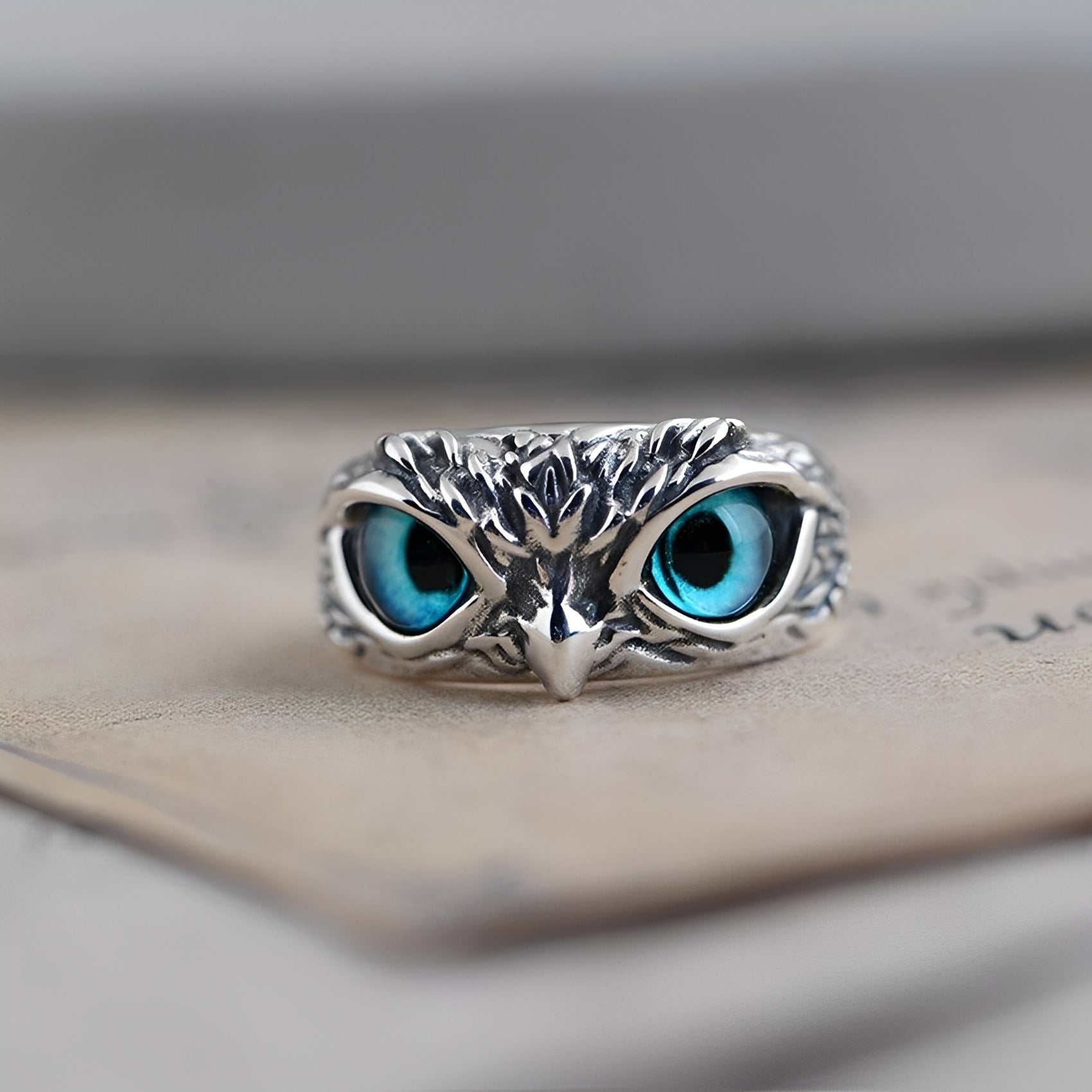 Diane – Verstellbarer Eulenring Silber & Opal