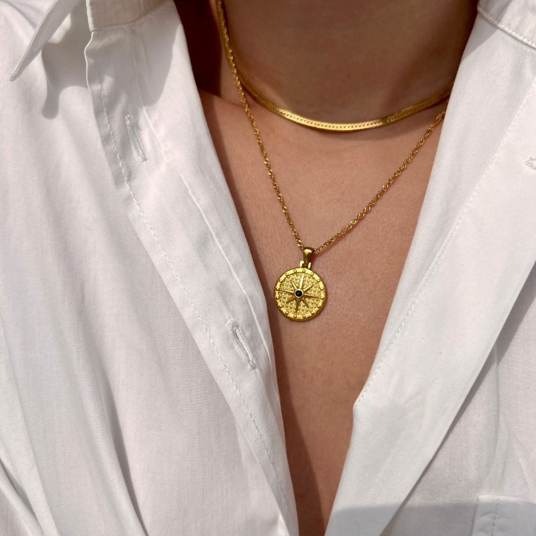 Celina – Halskette aus Edelstahl mit Zirkon