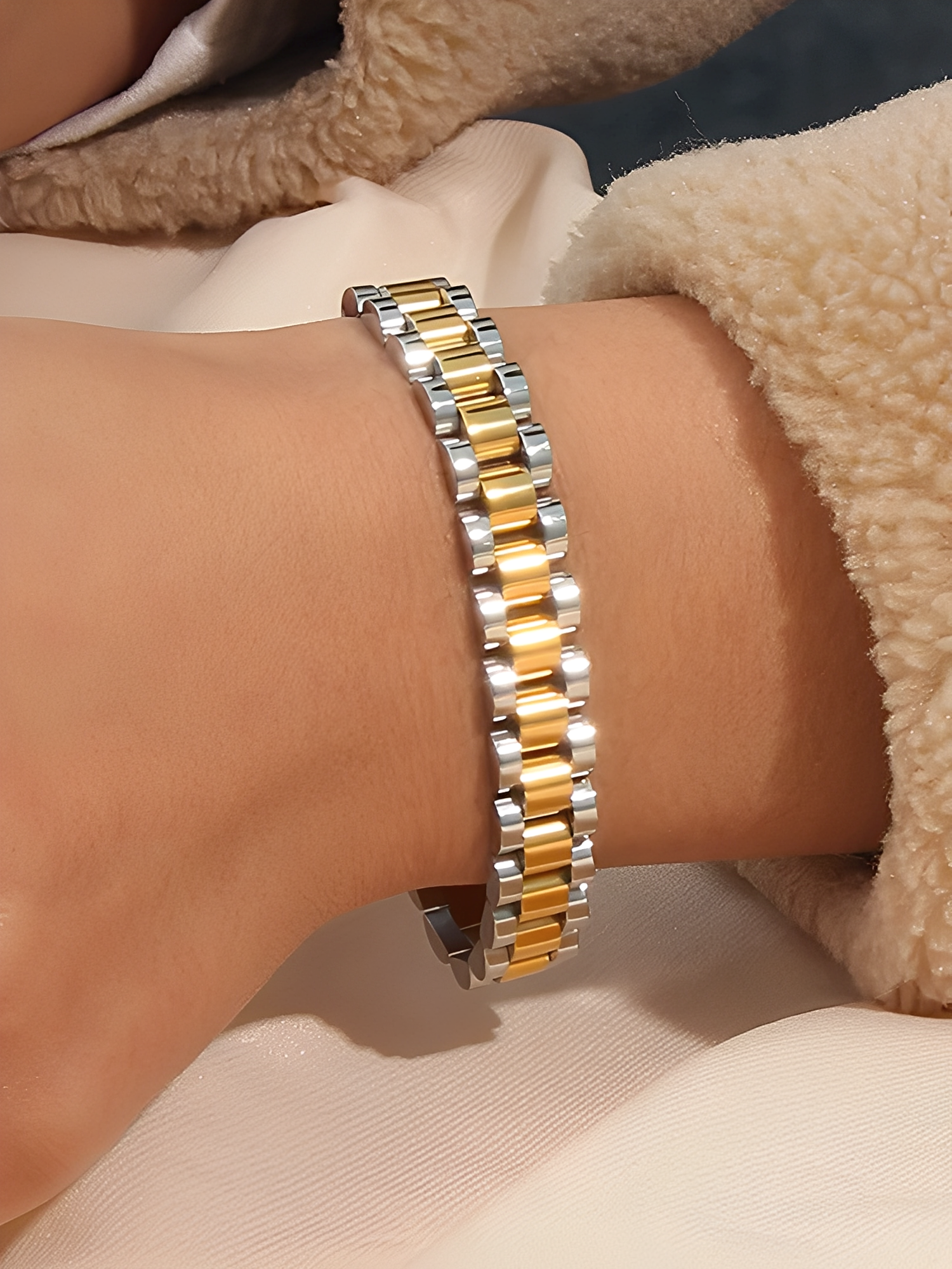 Nora – Armband Groß mit Gliedern Gold-Silber