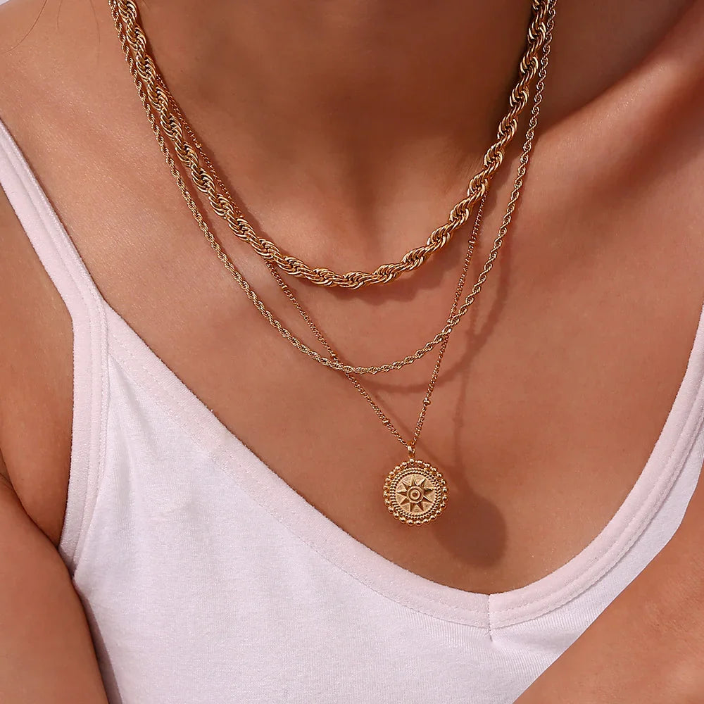 Stacey – Pendentif aus Gold mit Stern