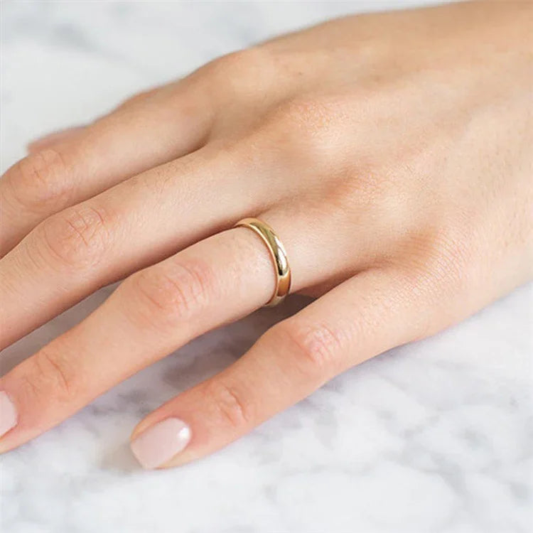 Edith – Ring Gold Minimalistisch Schick