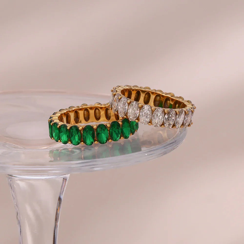 Antoinette – Goldener Sonnenwende-Diamantring