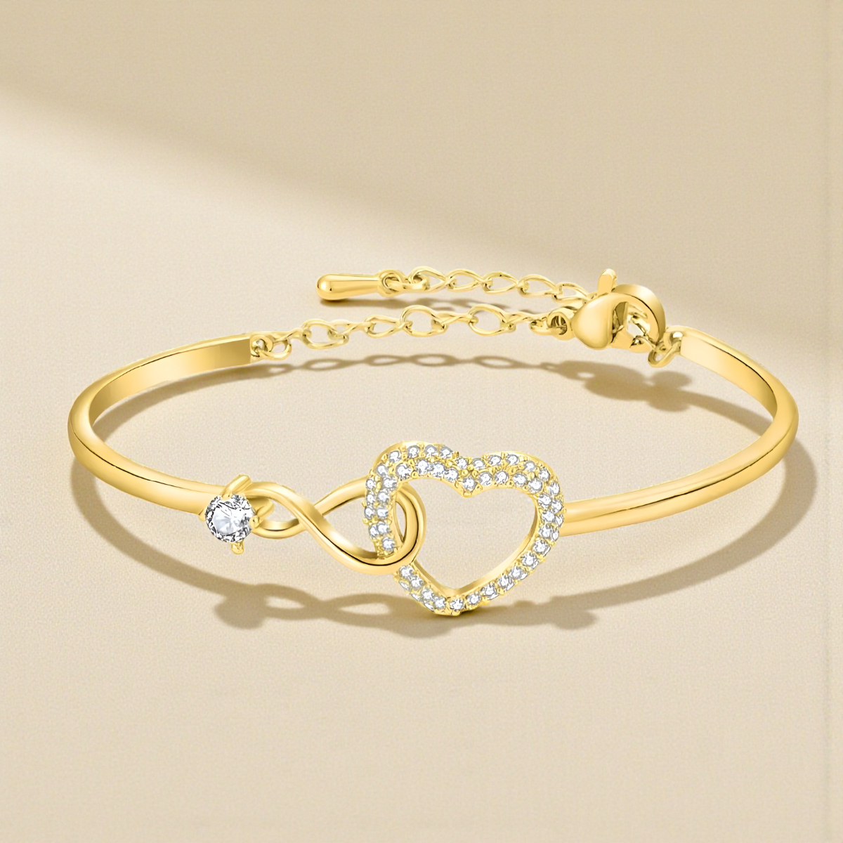 Lovie – Personalisierter Charakter Armband