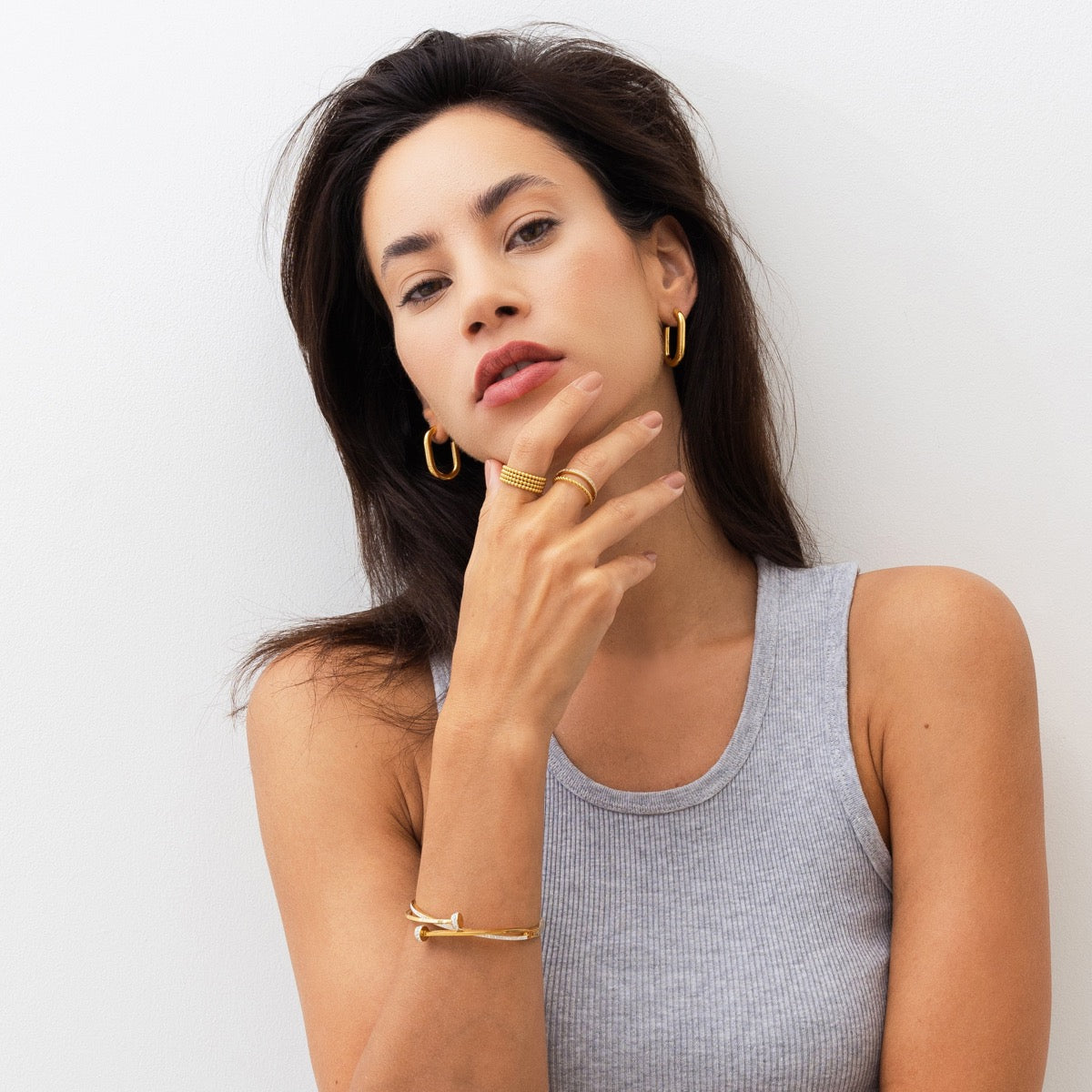 Inka – Armband Nagel Verziert mit Funkelndem Stein