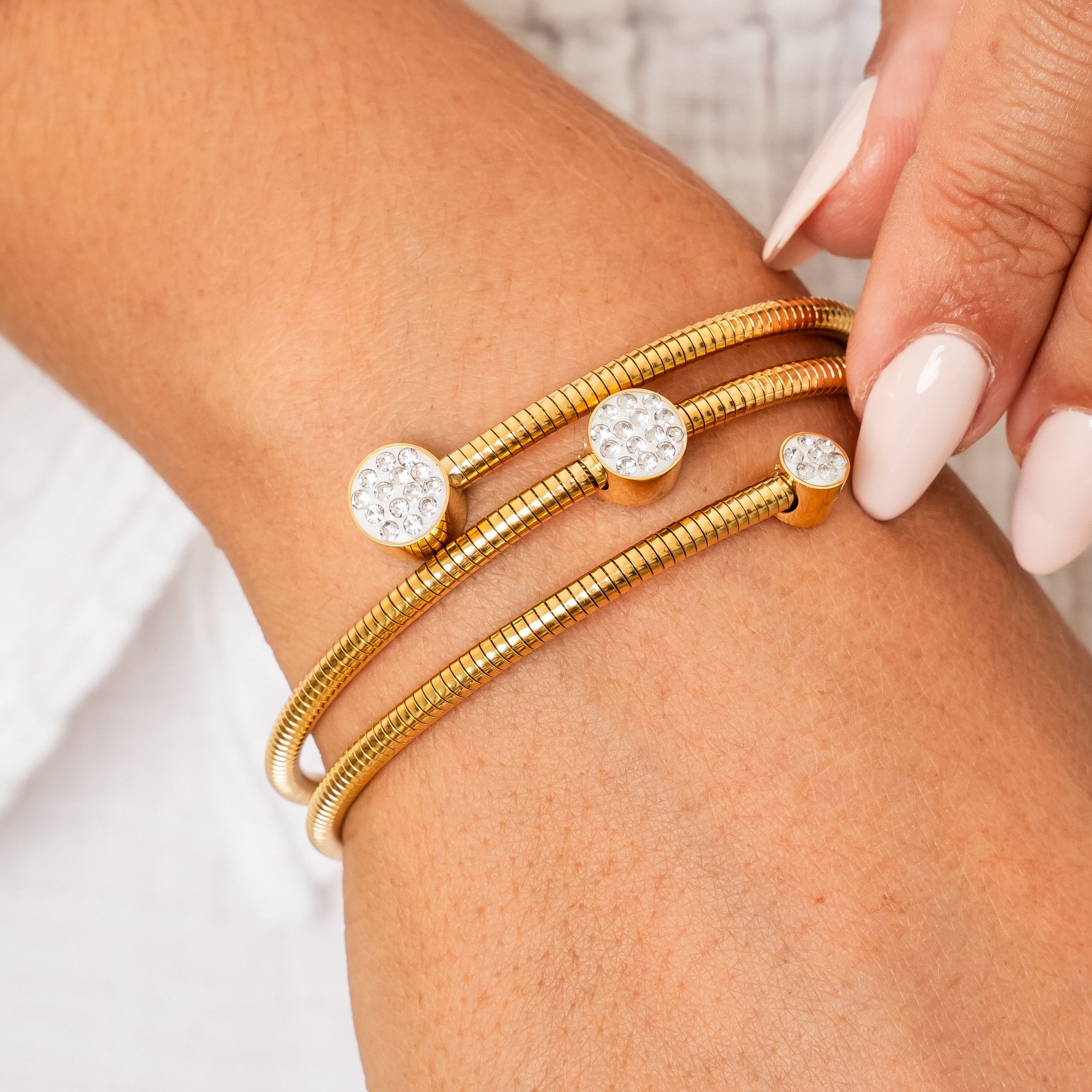 Yani – Armband Bangle Verdreht Mit Steinen