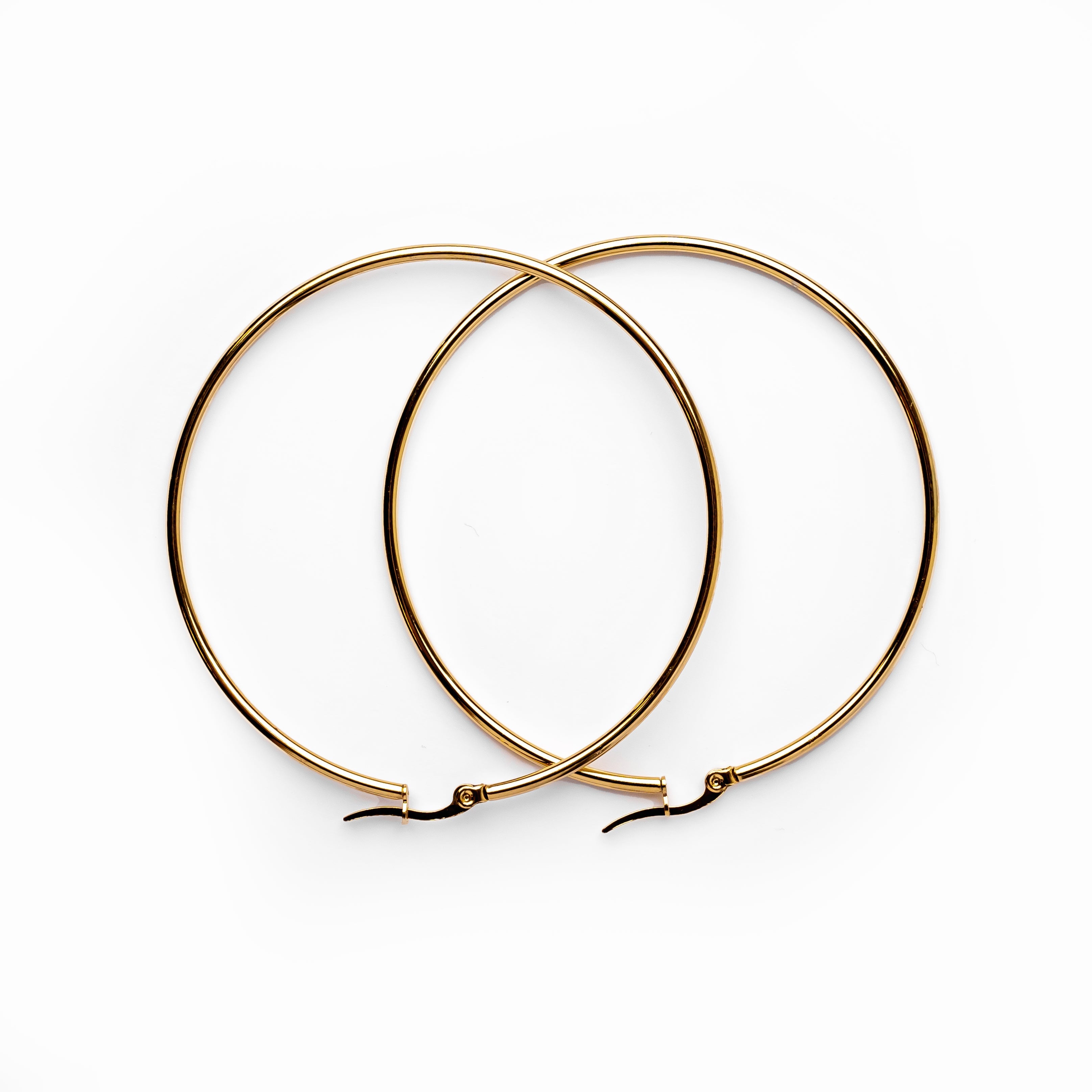 Camille – Goldene Elegante Creolen