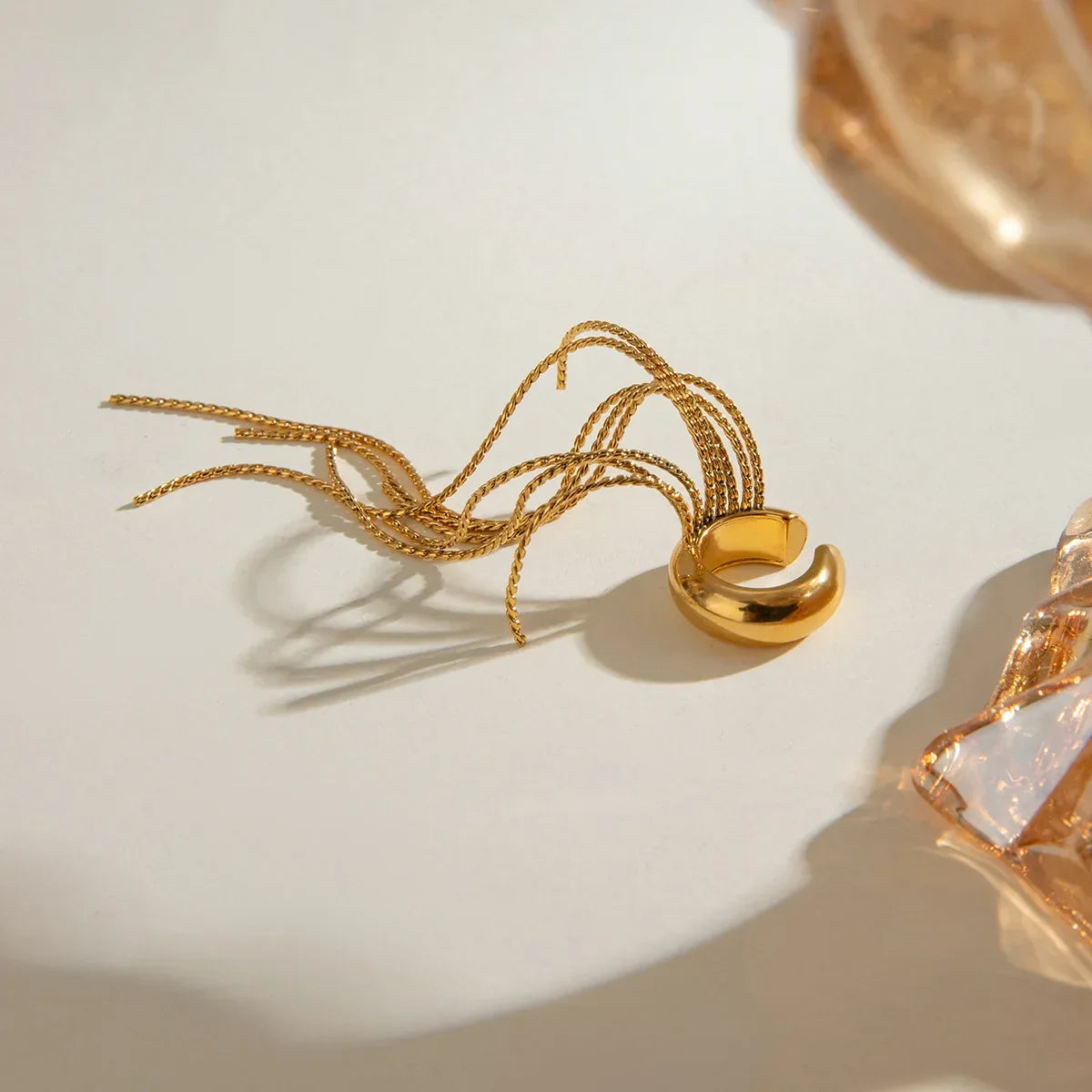 Rubie – Elegante Manschetten-Ohrring