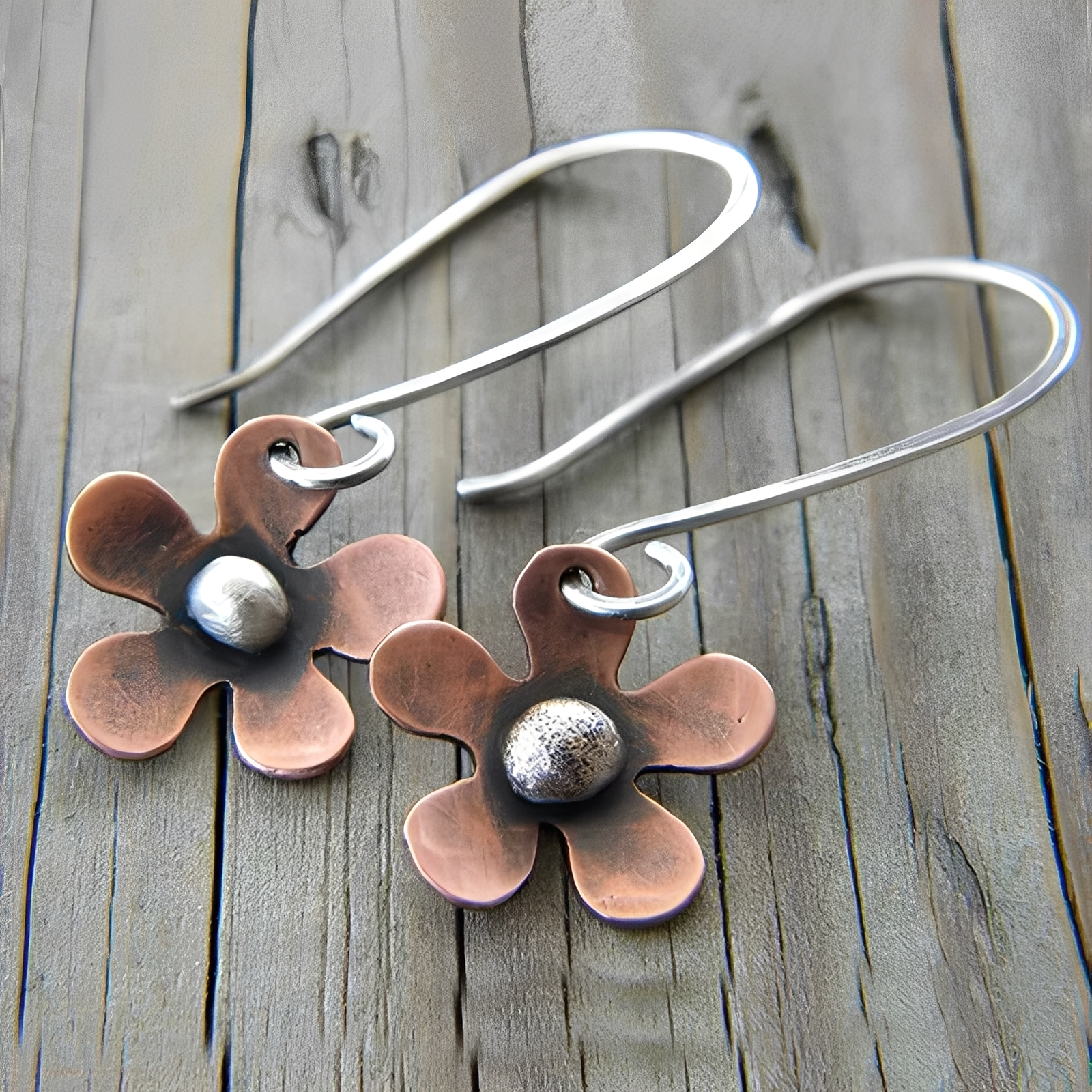 Hera – Ohrringe Blume aus Silber Vintage