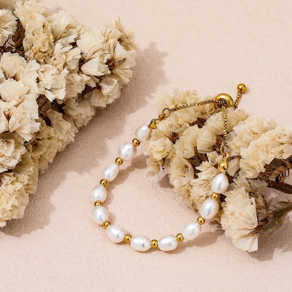 Alma – Vintage-Armband mit Naturperlen