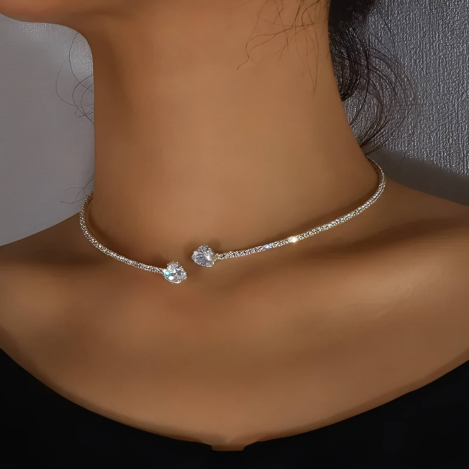 Olli – Halskette Offenes Herz aus Diamanten