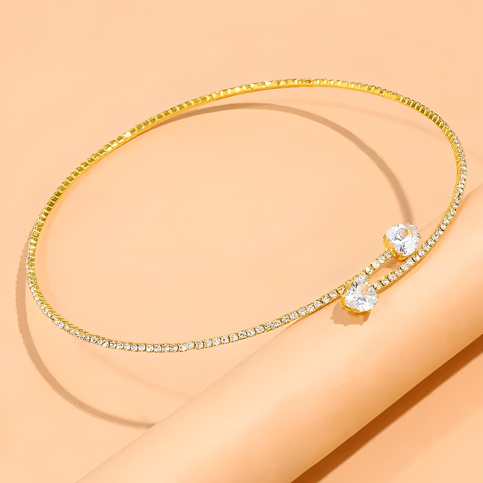 Olli – Halskette Offenes Herz aus Diamanten