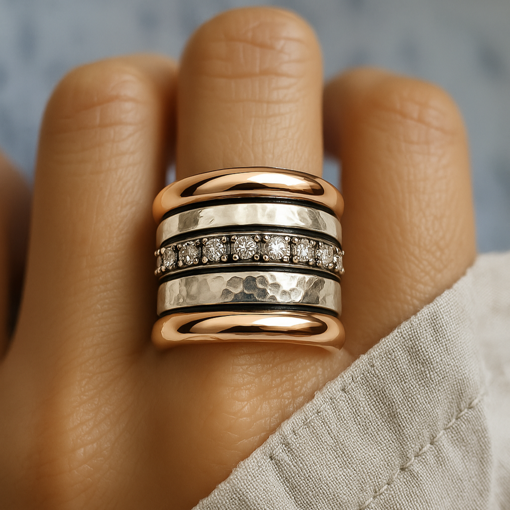 Naelle – Dicker Vintage-Ring mit Goldschichten