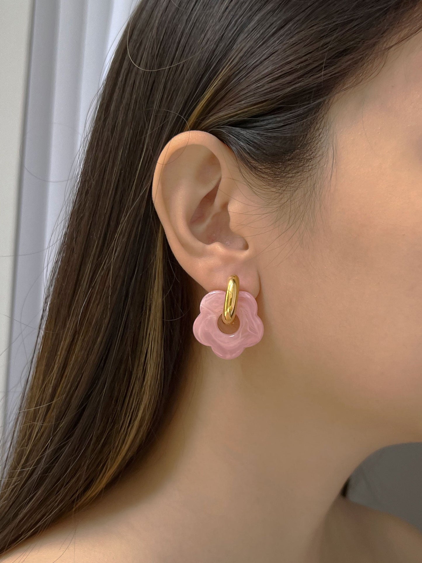 Blume Charme Rosa Donut Creolen