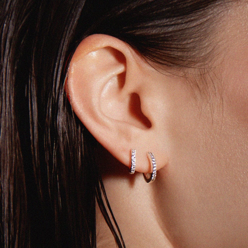 Maila – Versilberte Kreolen mit Glanz