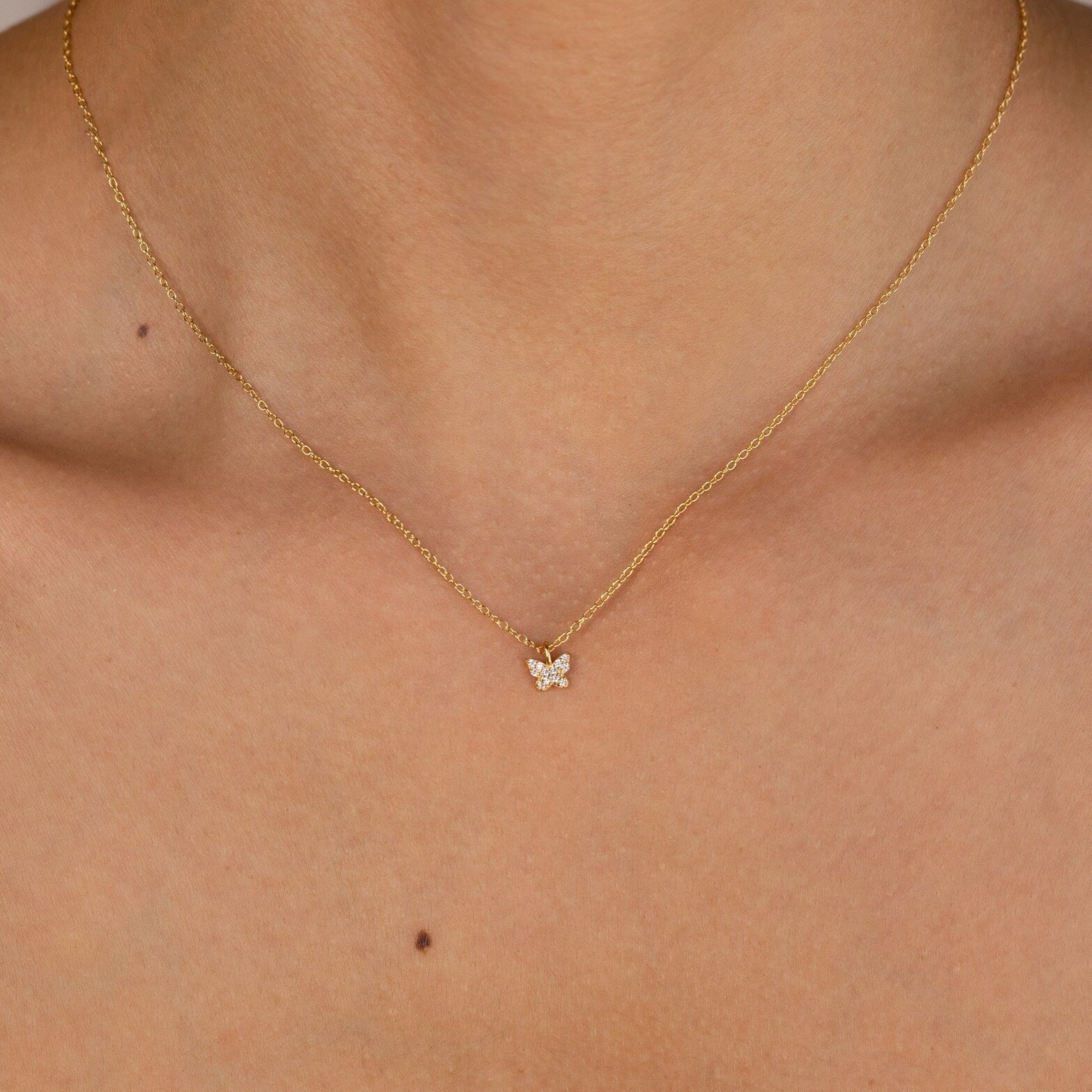 Mandy – Halskette Schmetterling Pavé
