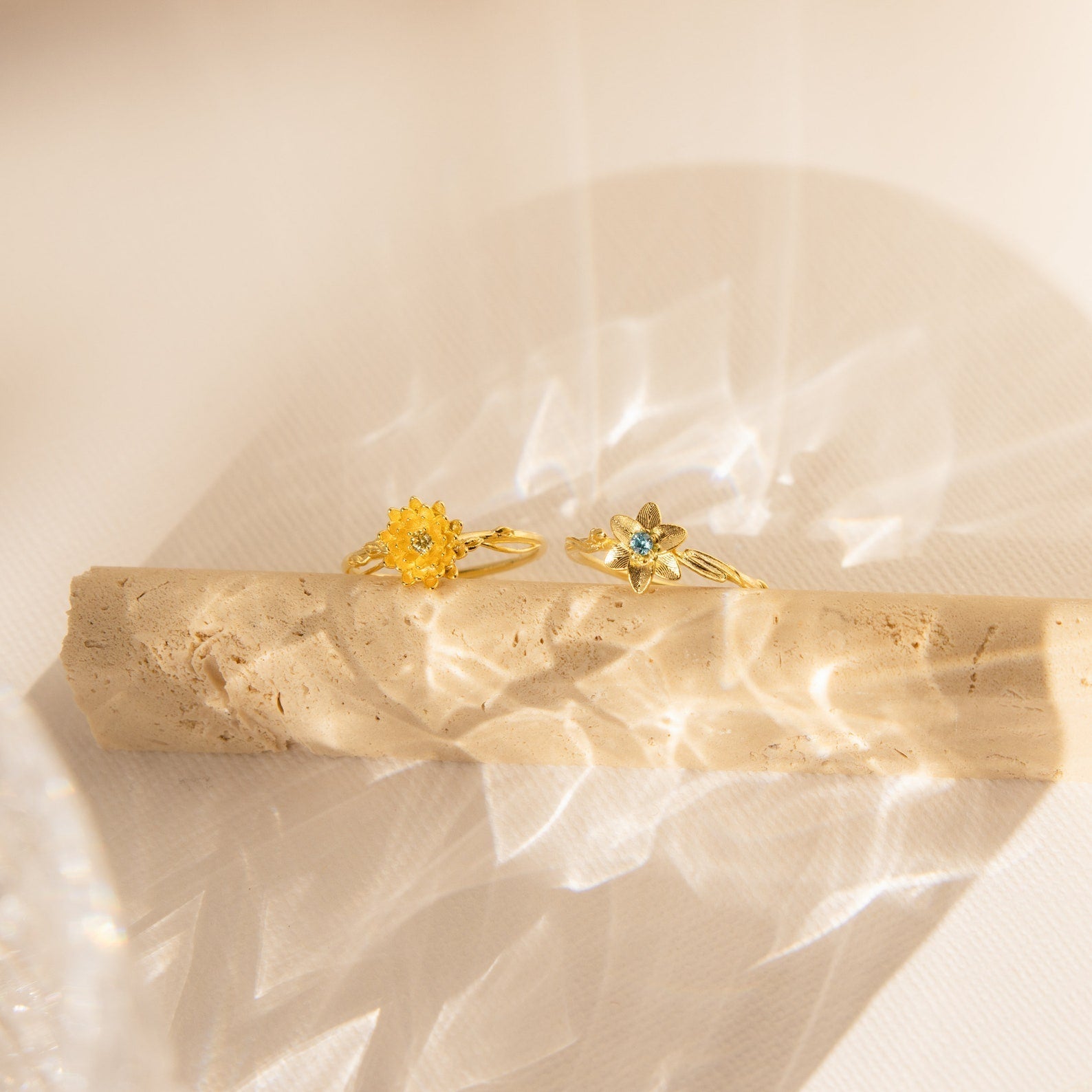 Flora – Blumenring mit Geburtsstein