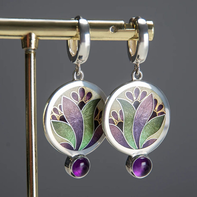Lorna – Boho-Ohrringe mit lila Kristallen in Sterlingsilber