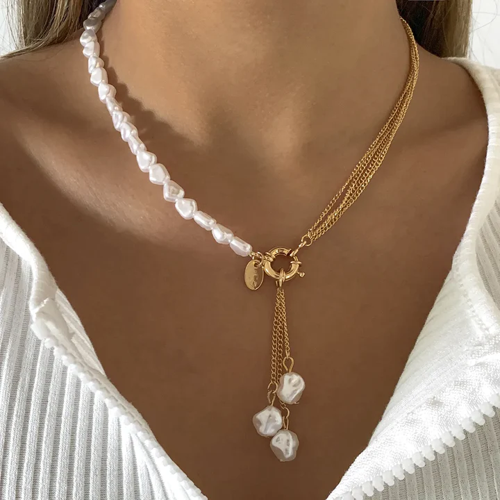 Ella – Kette Gold & Elegante Perlen