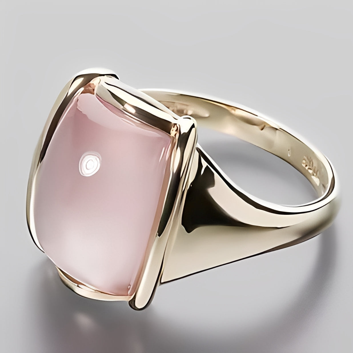 Sophia – Vintage Quadrat Ring aus Roségold