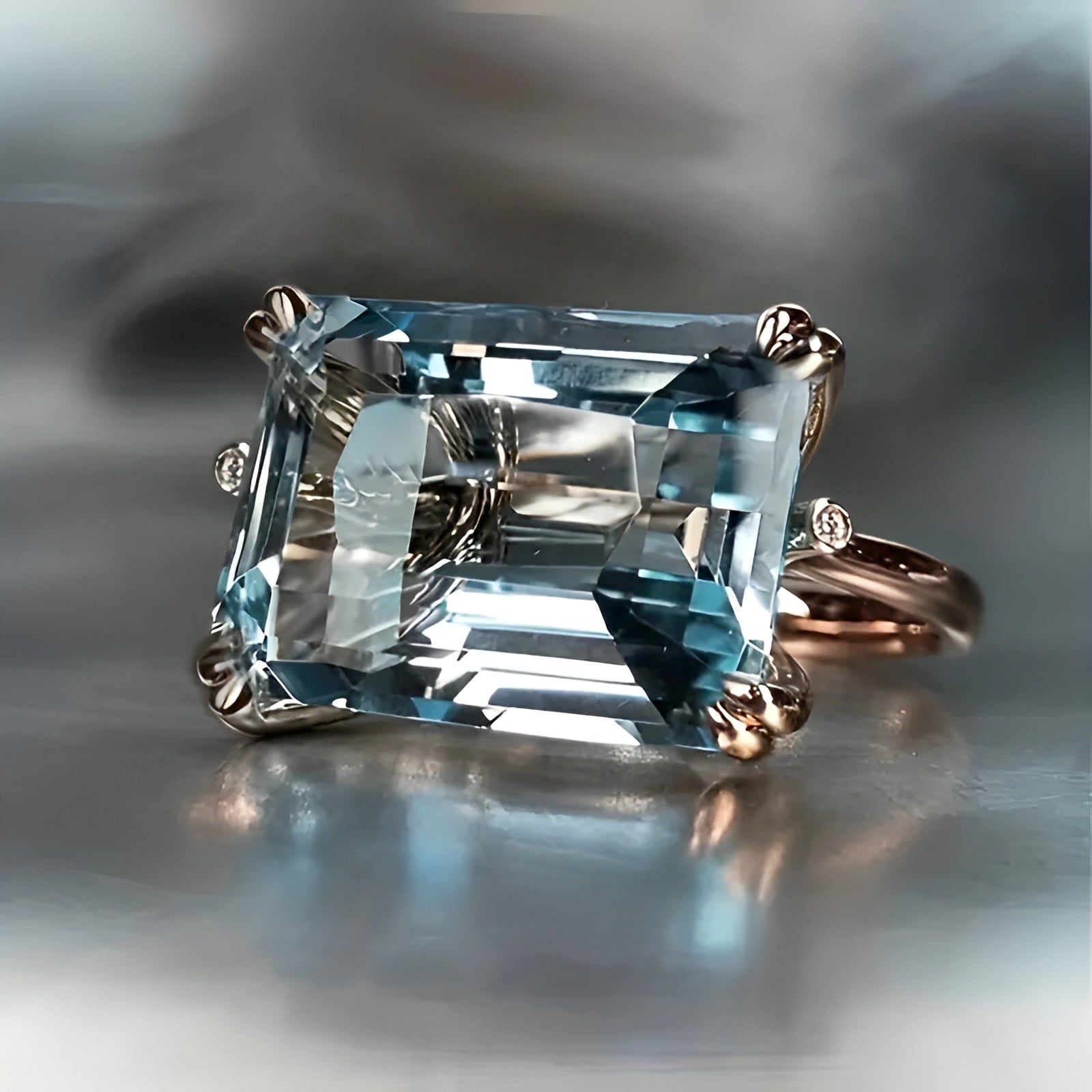 Yvaine – Vintage-Ring mit blauem Zirkonia