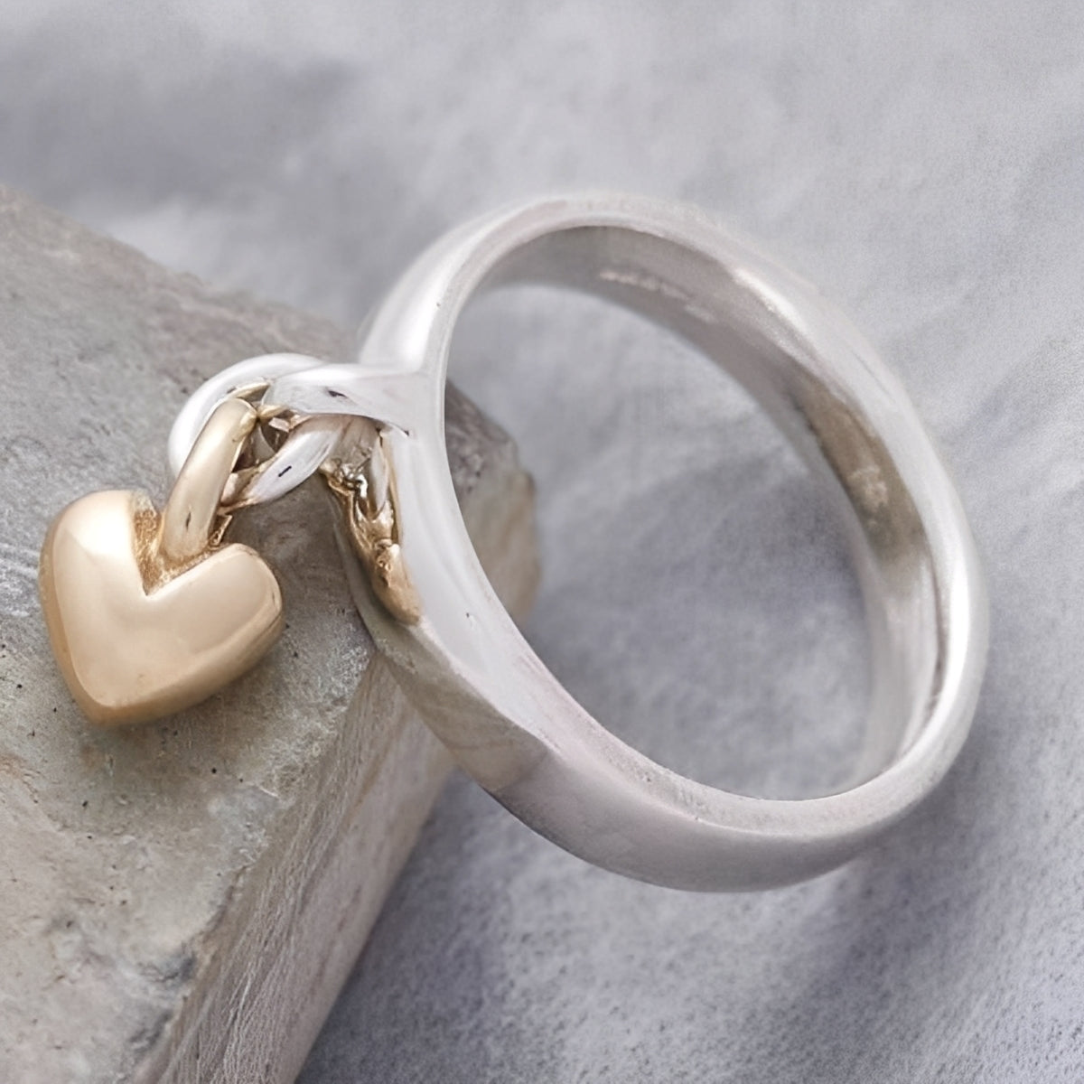 Miriam – Vintage Silberring Hängendes Herz