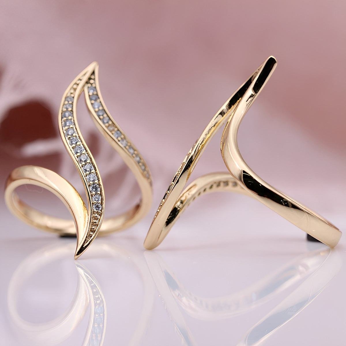 Brianna – Ring aus Gold mit Diamanten