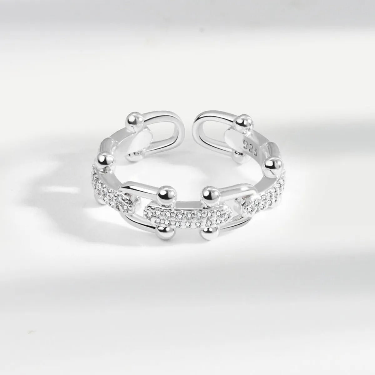 Alexis – Eleganter Diamantring