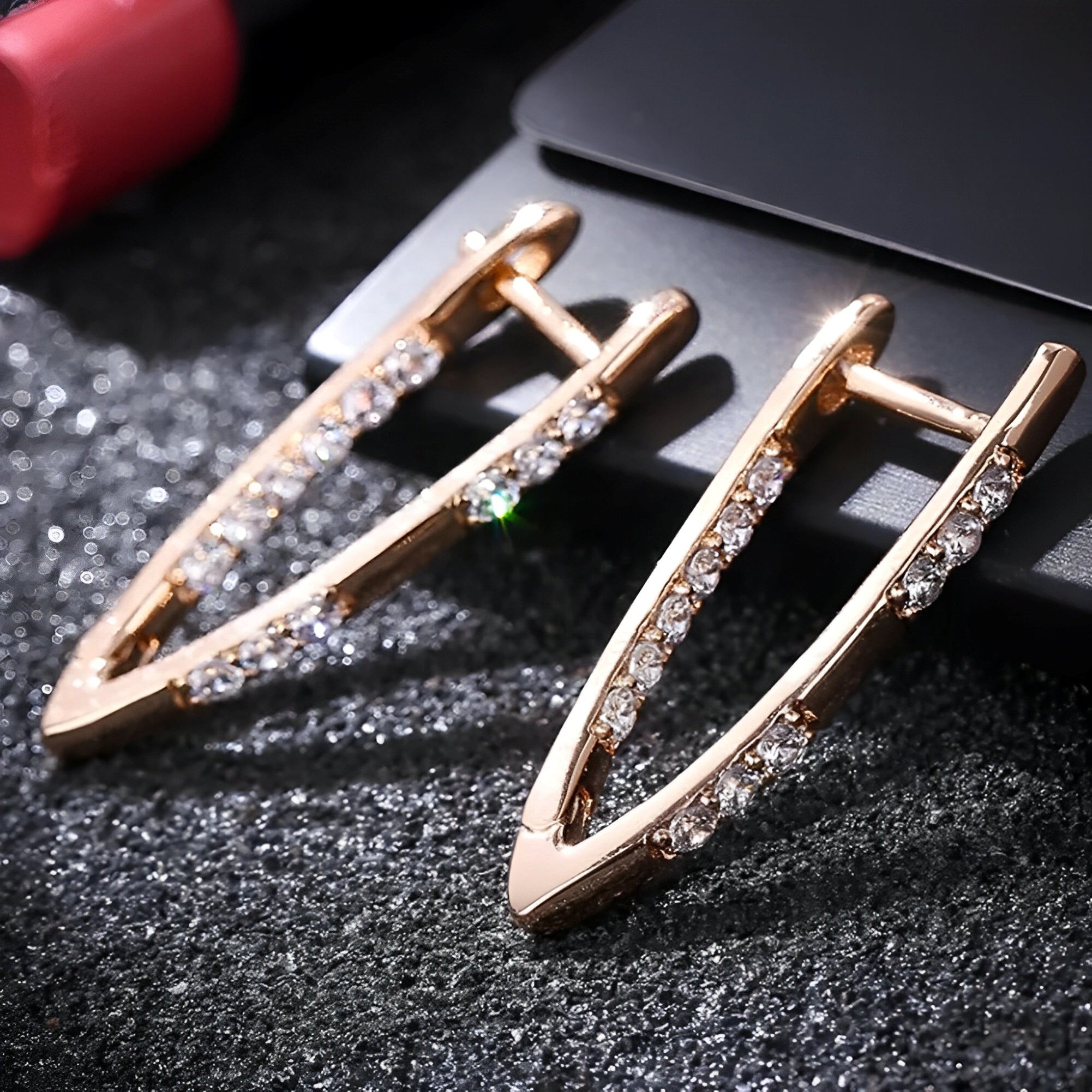 Leani – Elegante Zirkonia-Ohrringe in Gold