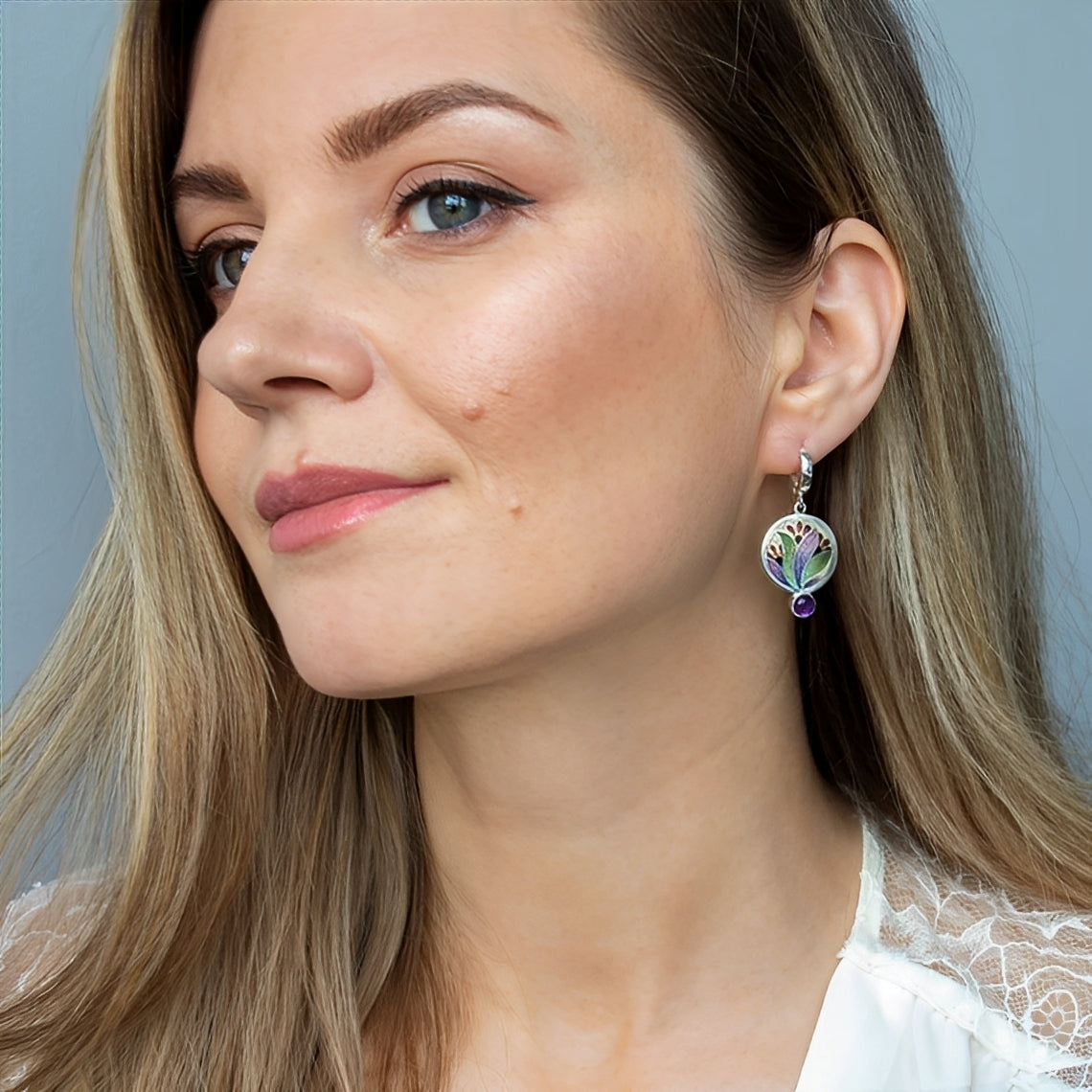 Zaria – Boho-Silber-Ohrringe mit lila Kristallen