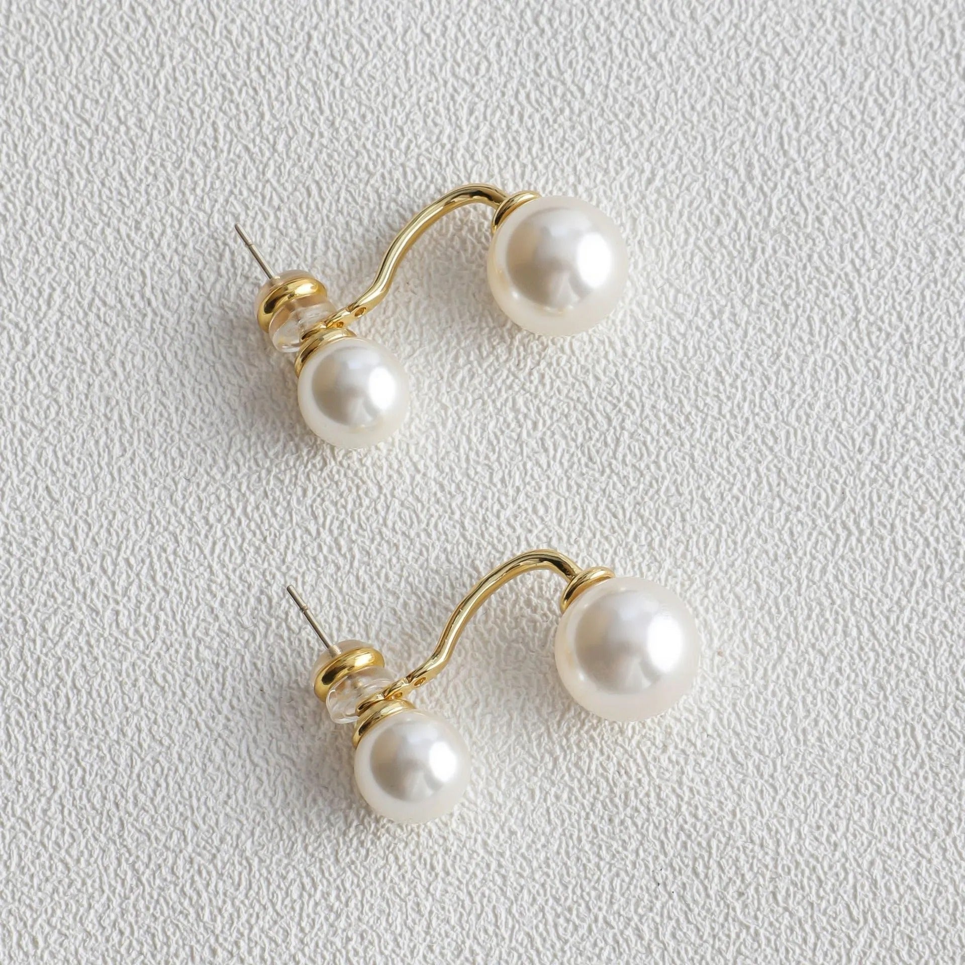 Mav – Ohrstecker Doppelte Perle Elegant