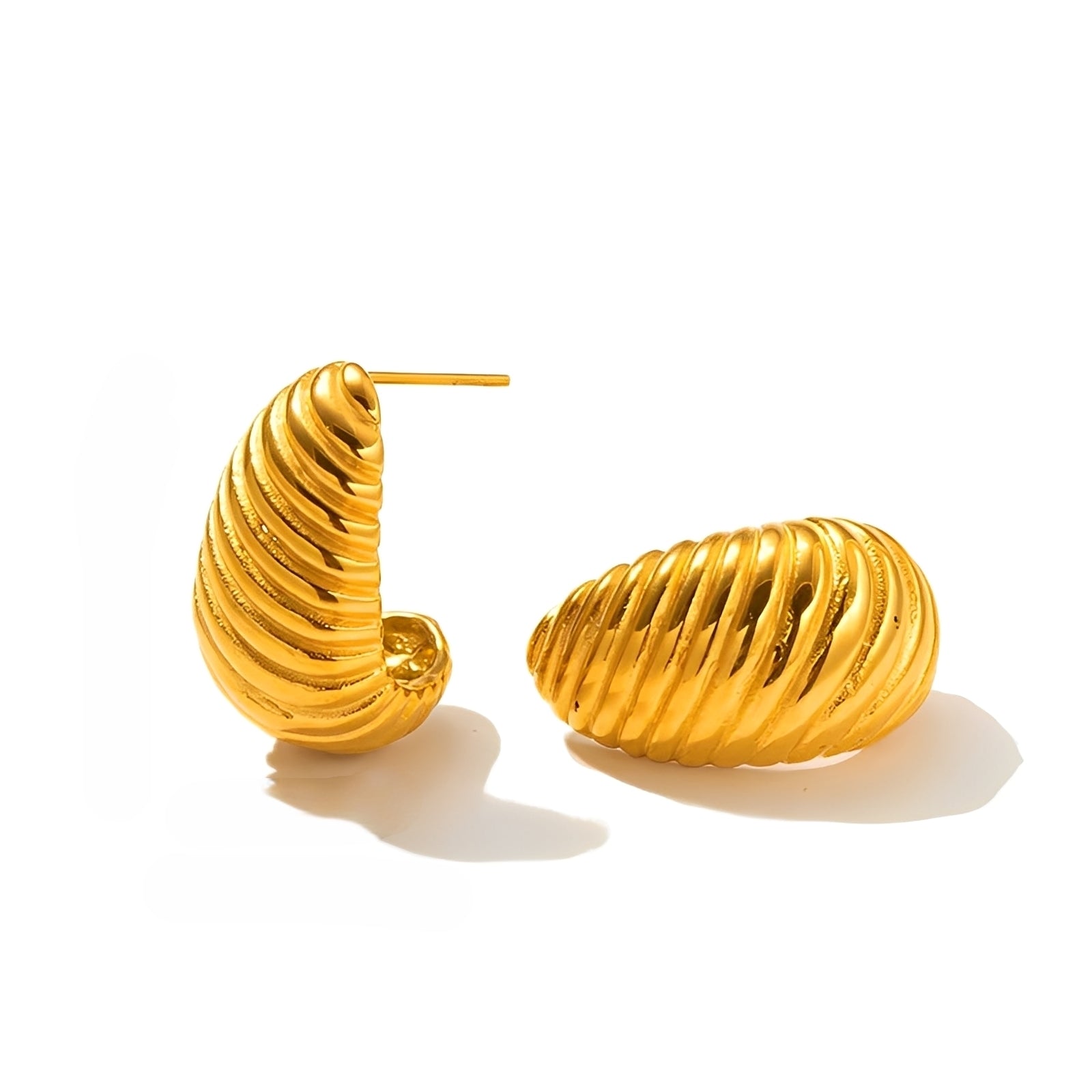 Alice – Elegante Vergoldete Ohrringe