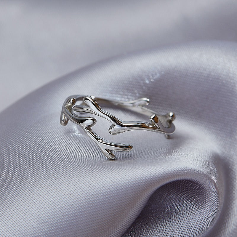 Auren – Ring Zweig Sterlingsilber