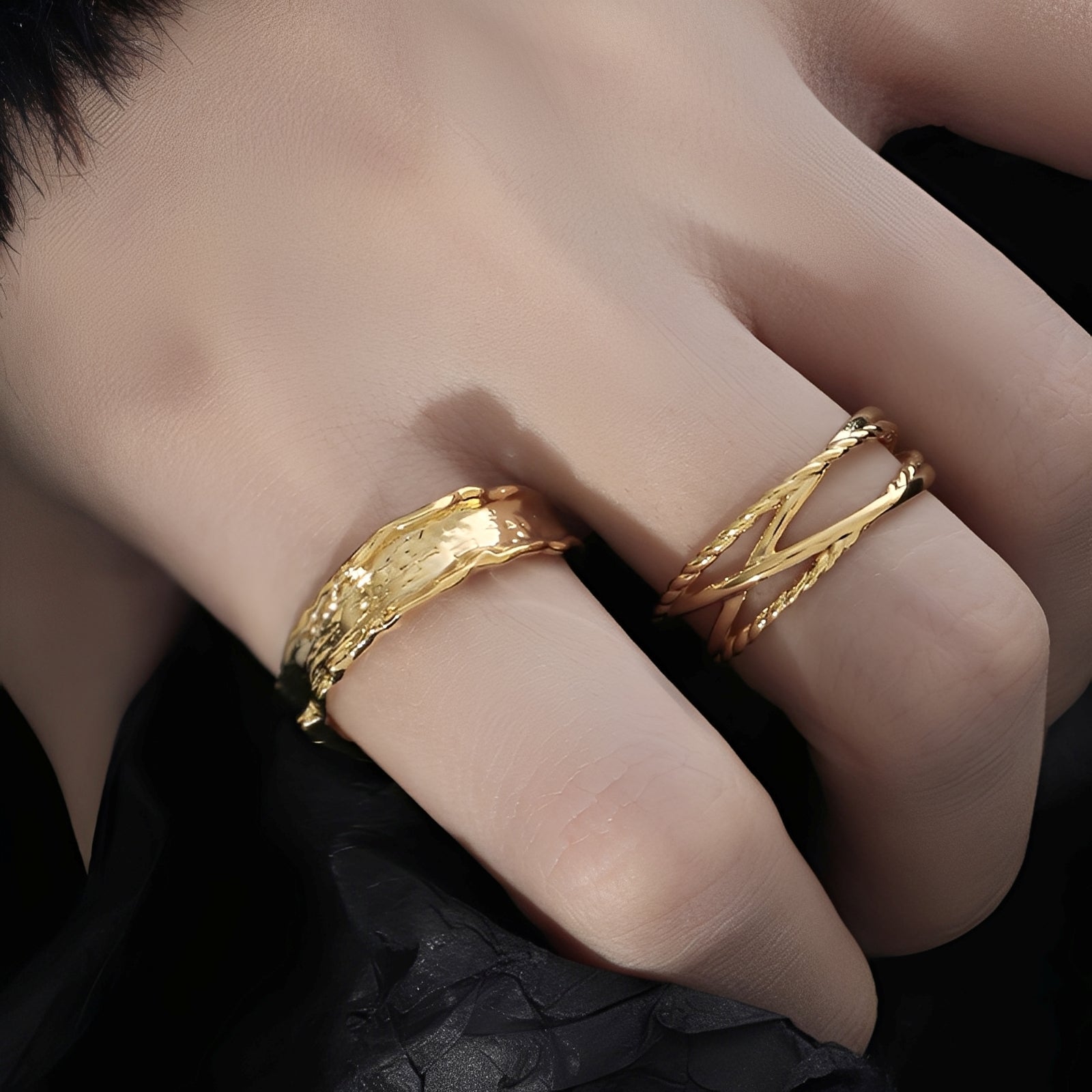 Sara – Vintage Gold Geschmiedeter Ring