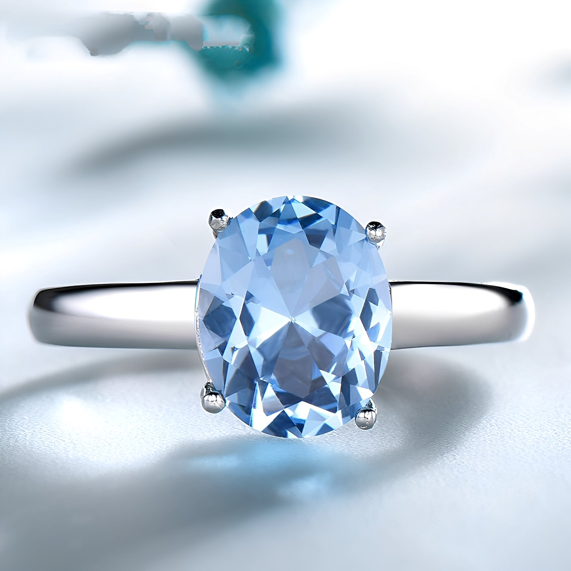 Irene – Ring aus Tansanit & Silber
