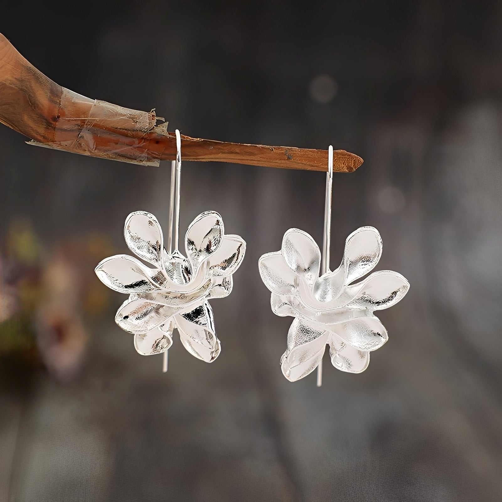 Chary – Vintage Silberne Blumenohrringe