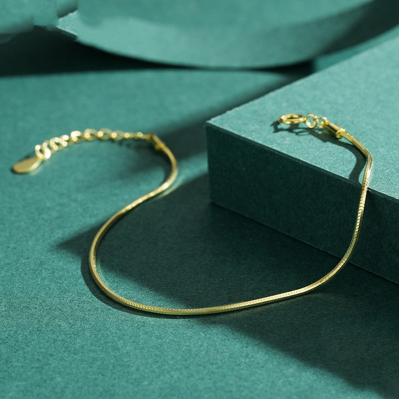 Erina – Elegantes Herringbone-Armband