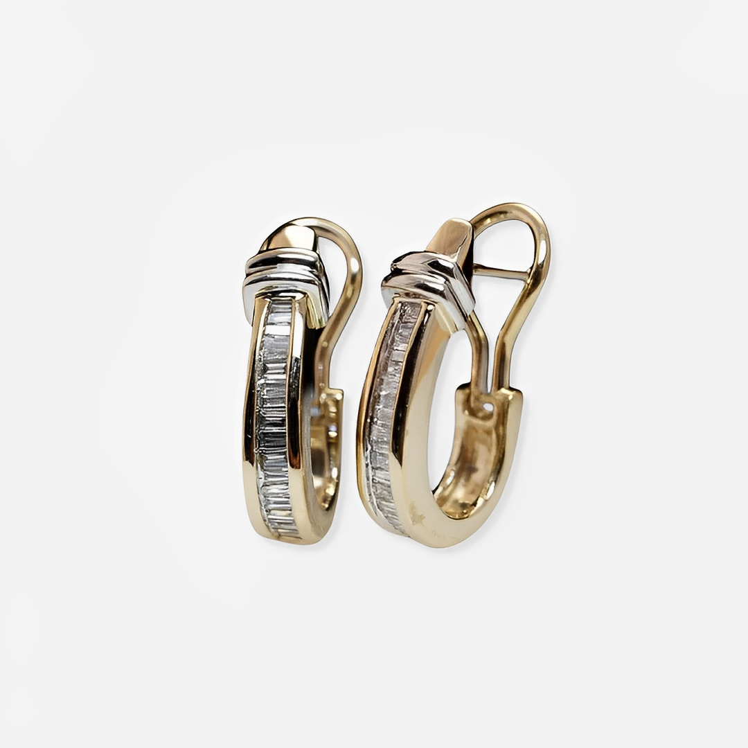 Karina – Goldene Vintage-Ohrringe mit Eingefassten Kristallen