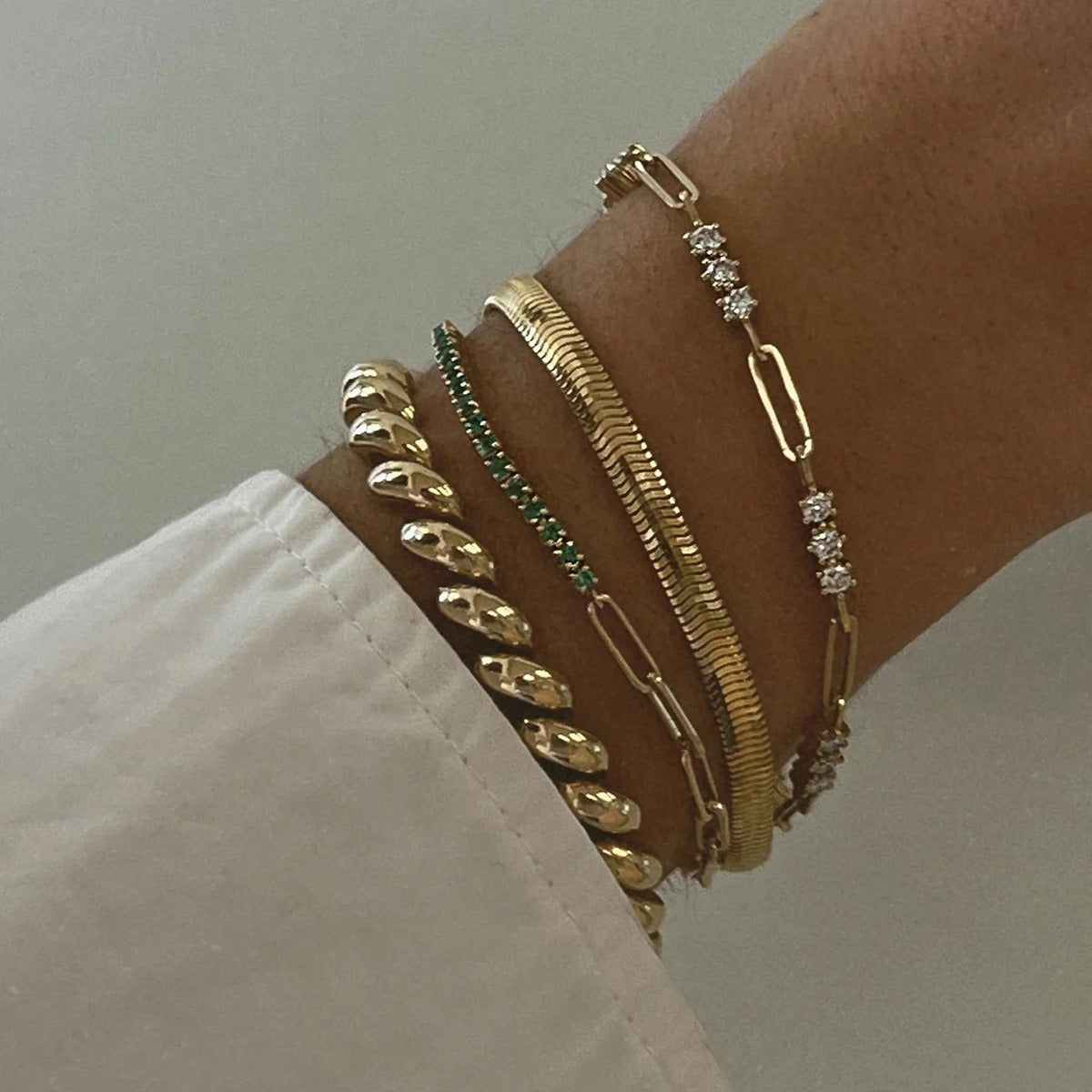 Clarisse – Armband Kette mit Diamanten besetzt