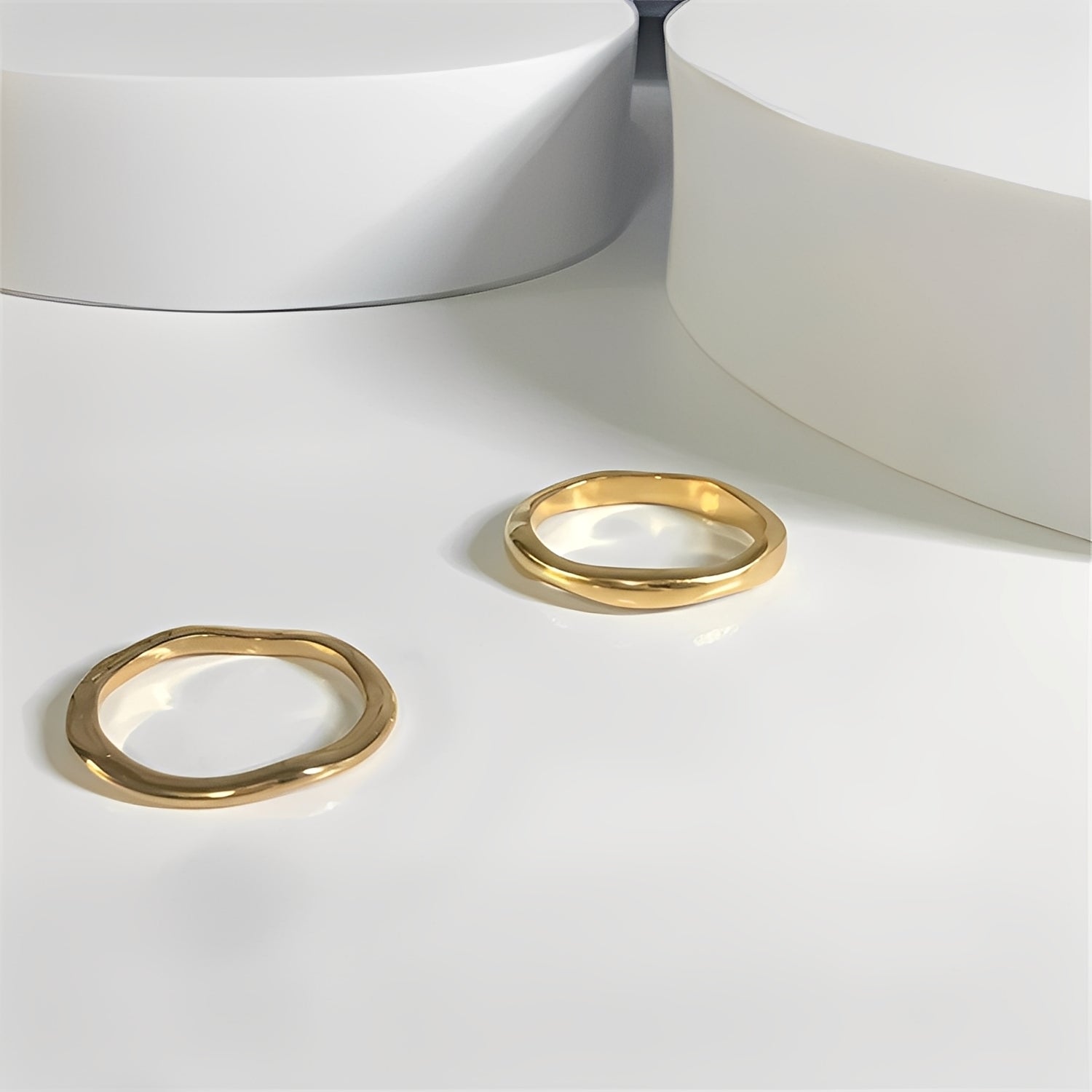 Cess – Stapelbarer Eleganter Goldring