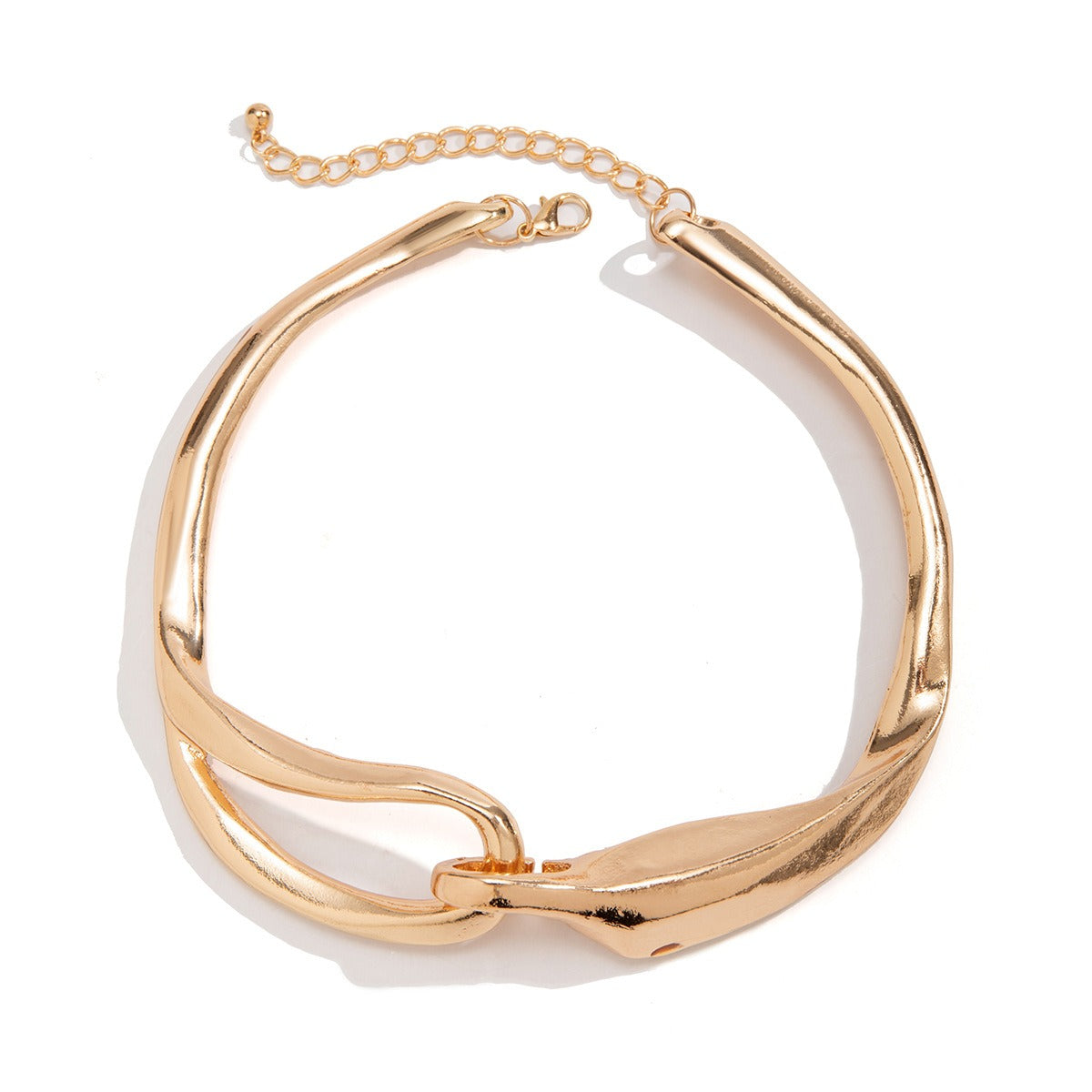 Ariane – Goldene Kette im Vintage-Stil