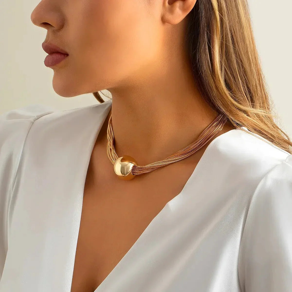 Thalia – Collier Doré Chic und Audacieux