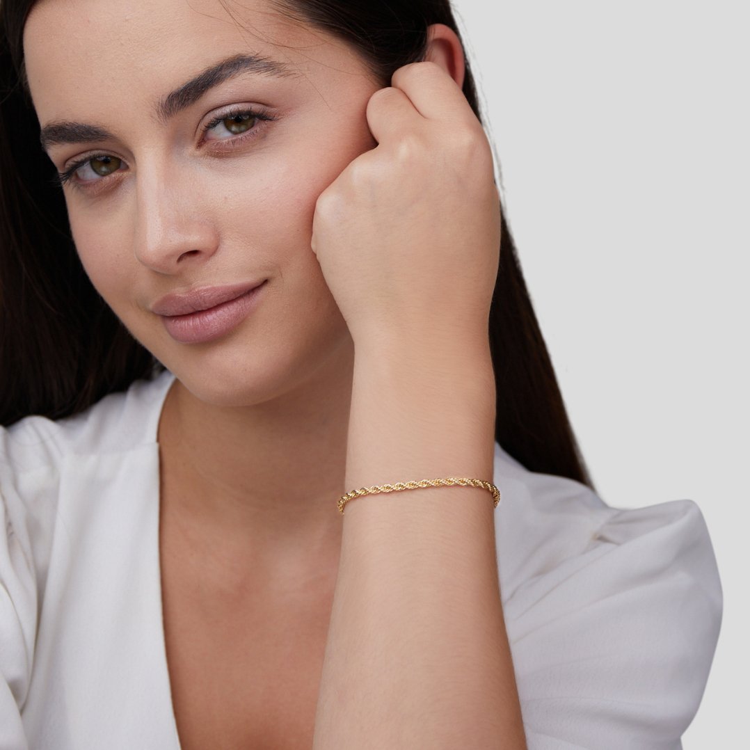 Althea – Verdrehtes Vergoldetes Armband