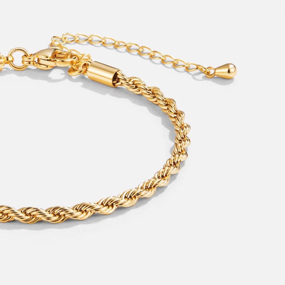 Althea – Verdrehtes Vergoldetes Armband